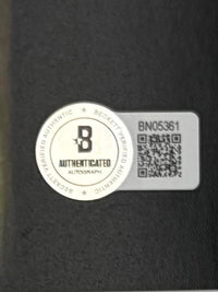 Geena Davis Signed 8x10 Photo (Stuart Little) - Beckett COA