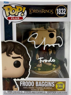 Elijah Wood signed "Frodo" Funko #1832 w/character name (Lord of the Rings) - Beckett COA