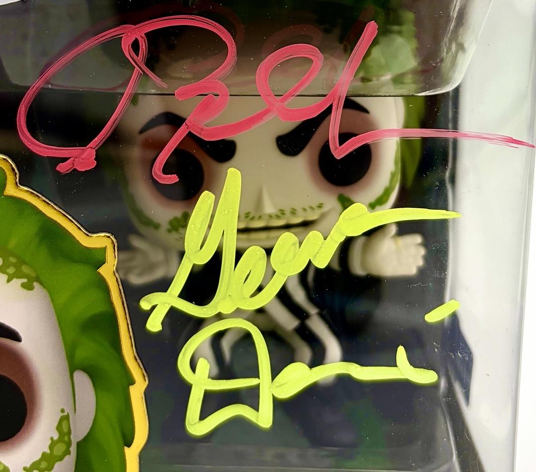 Alec Baldwin and Geena Davis signed Funko #1757 (Beetlejuice) - OC Celebrity Marketing *RARE*