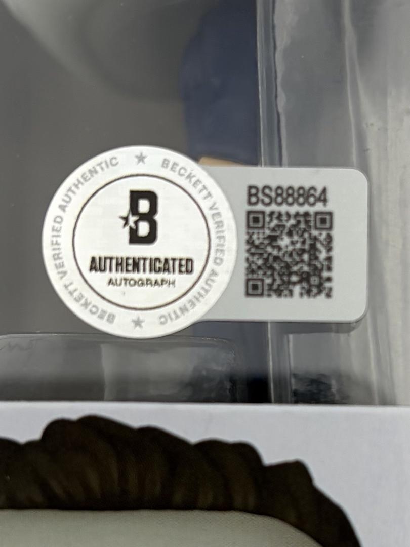 Jamie Lee Curtis Signed Funko Pop #1156 Michael Myers Halloween - Beckett COA