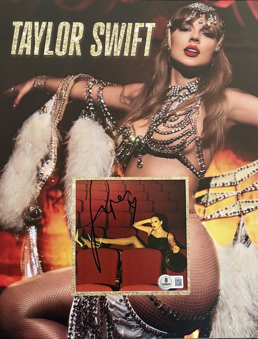 Taylor Swift matted, signed "Life of a Showgirl" CD Insert Photo 4 - Beckett COA