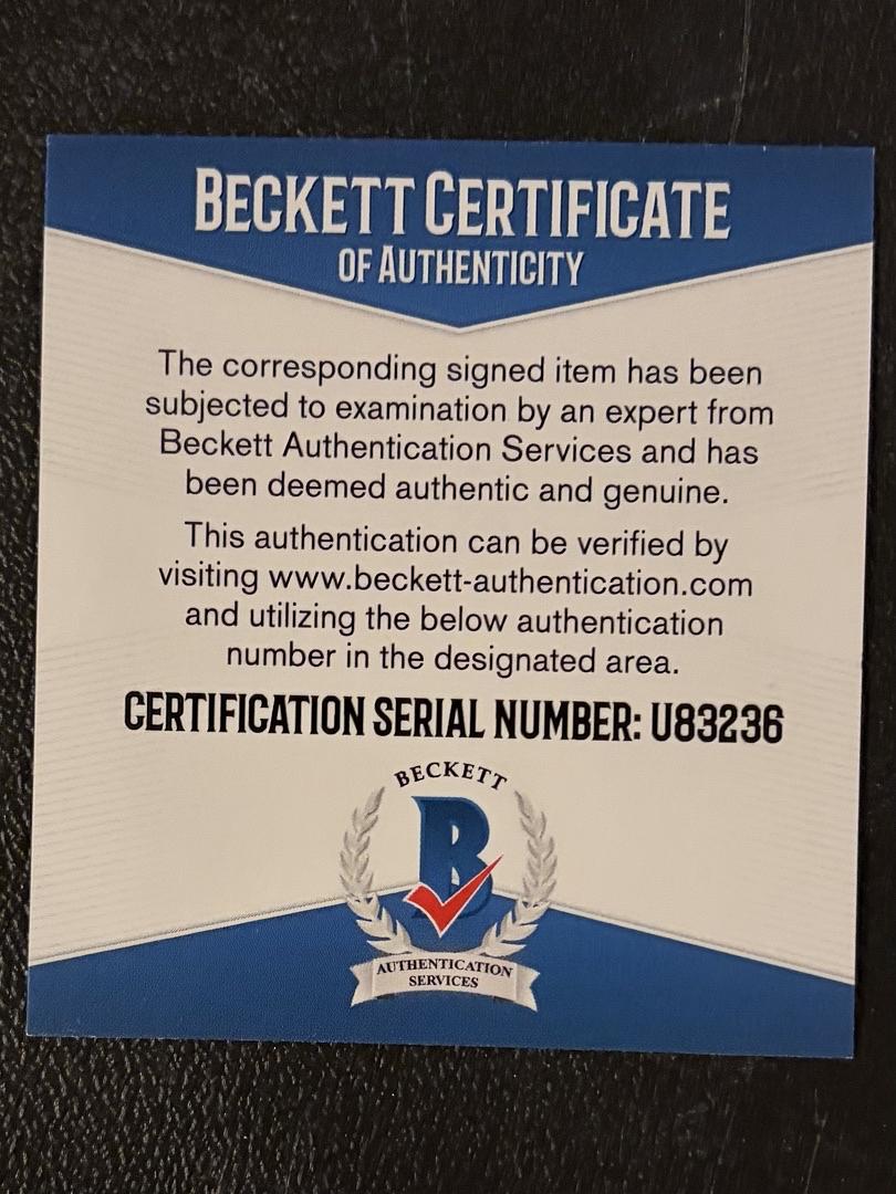 Ana De Armas sexy signed 11x14 (James Bond) - Beckett COA