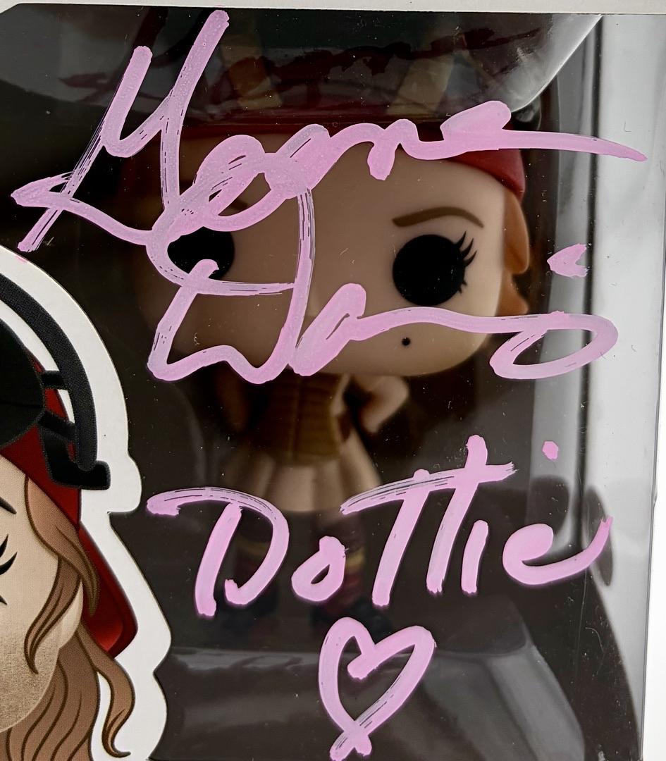 Geena Davis Signed Funko Pop #784 "Dottie" (A League Of Their Own) w/character name - JSA COA