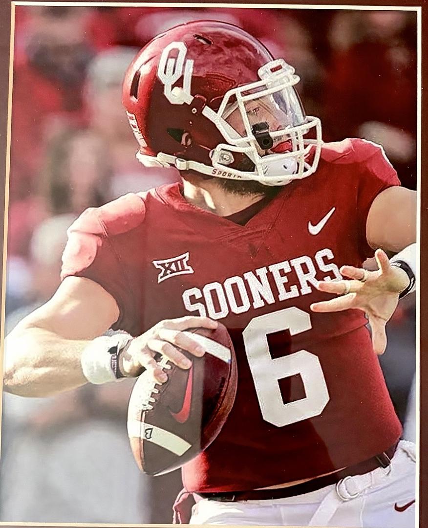Baker Mayfield 34x42 signed framed Oklahoma Jersey - Beckett COA
