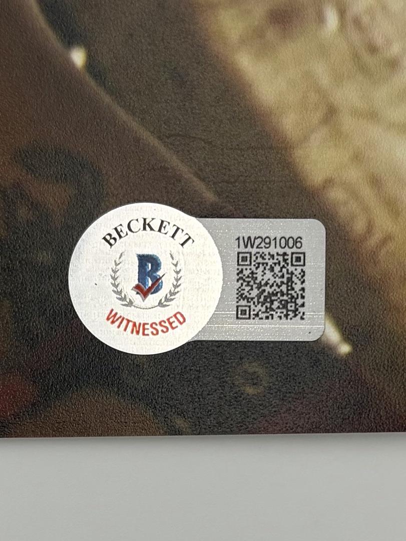 Juliette Lewis signed 8x10 (Natural Born Killers) - Beckett COA