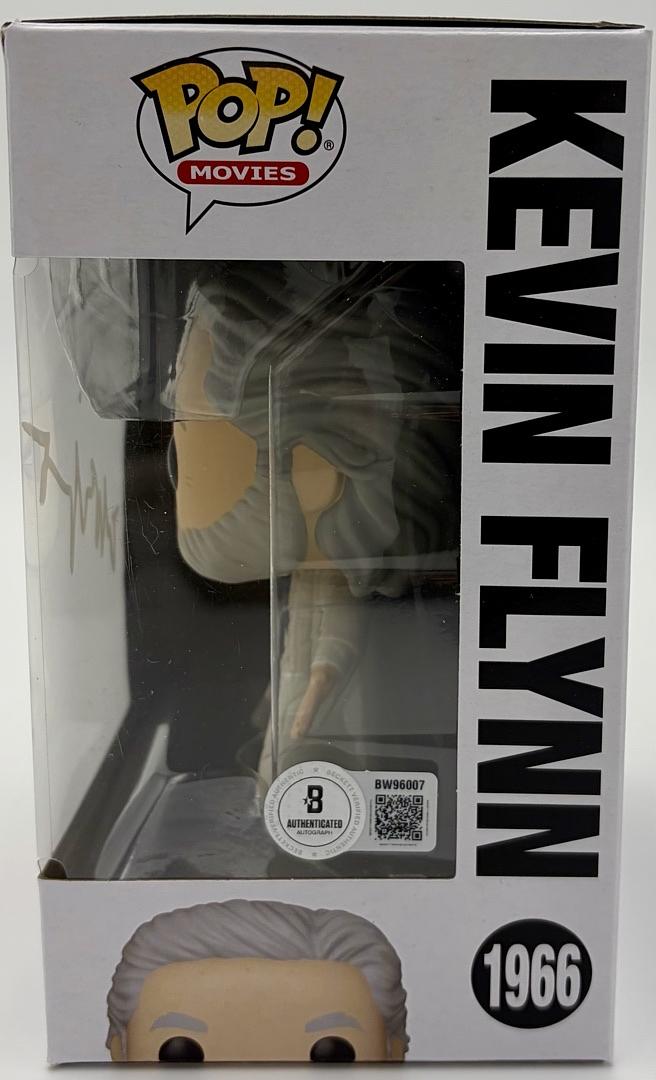 Jeff Bridges Signed "Kevin Flynn" Funko #1966 (Tron) - Beckett COA