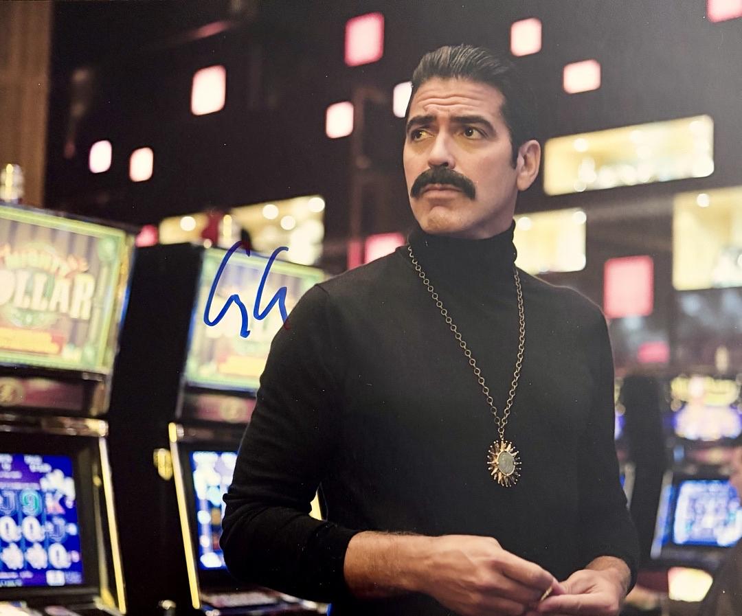 George Clooney Signed 8x10 Photo (Oceans 13) - SWAU COA
