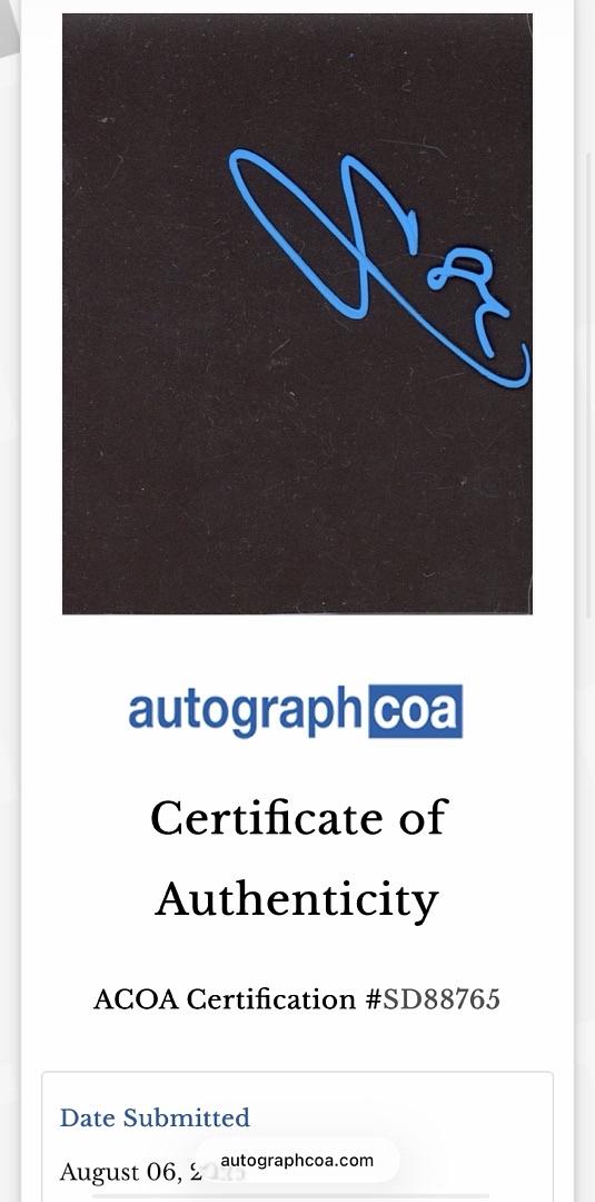 Gal Gadot Signed Funko Pop #172 (Wonder Woman) - ACOA