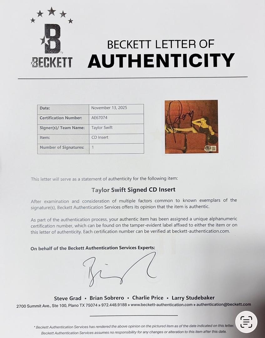 Taylor Swift matted, signed "Life of a Showgirl" CD Insert Photo 4 - Beckett COA with full LOA