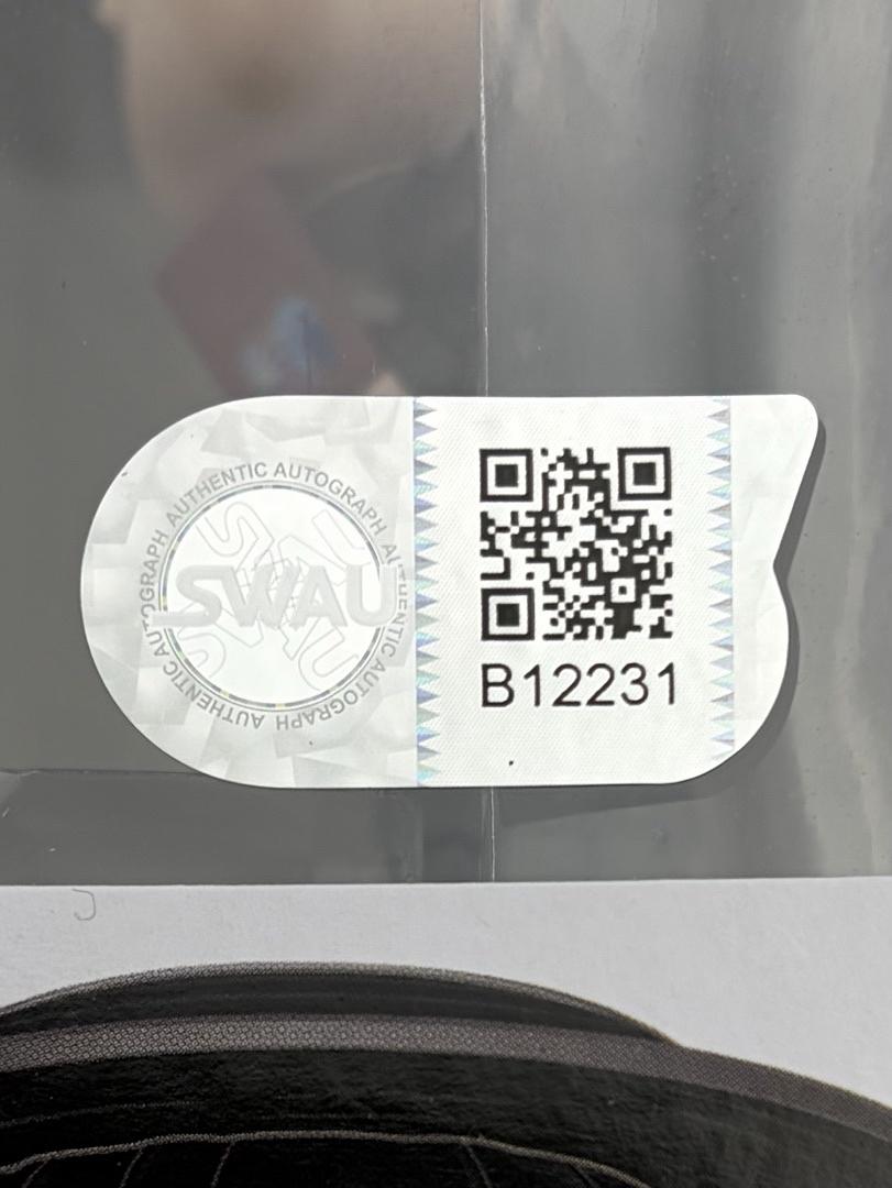 Winona Ryder signed Funko #642 (Beetlejuice) - SWAU COA