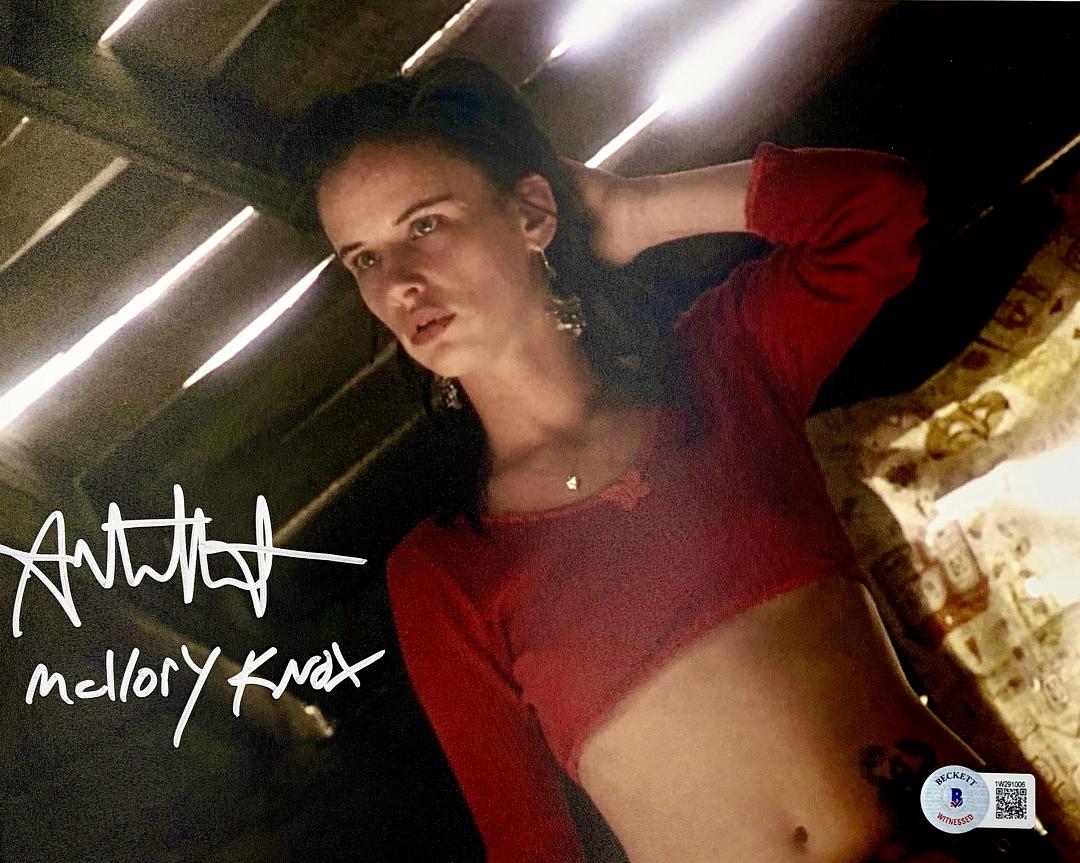 Juliette Lewis signed 8x10 (Natural Born Killers) - Beckett COA