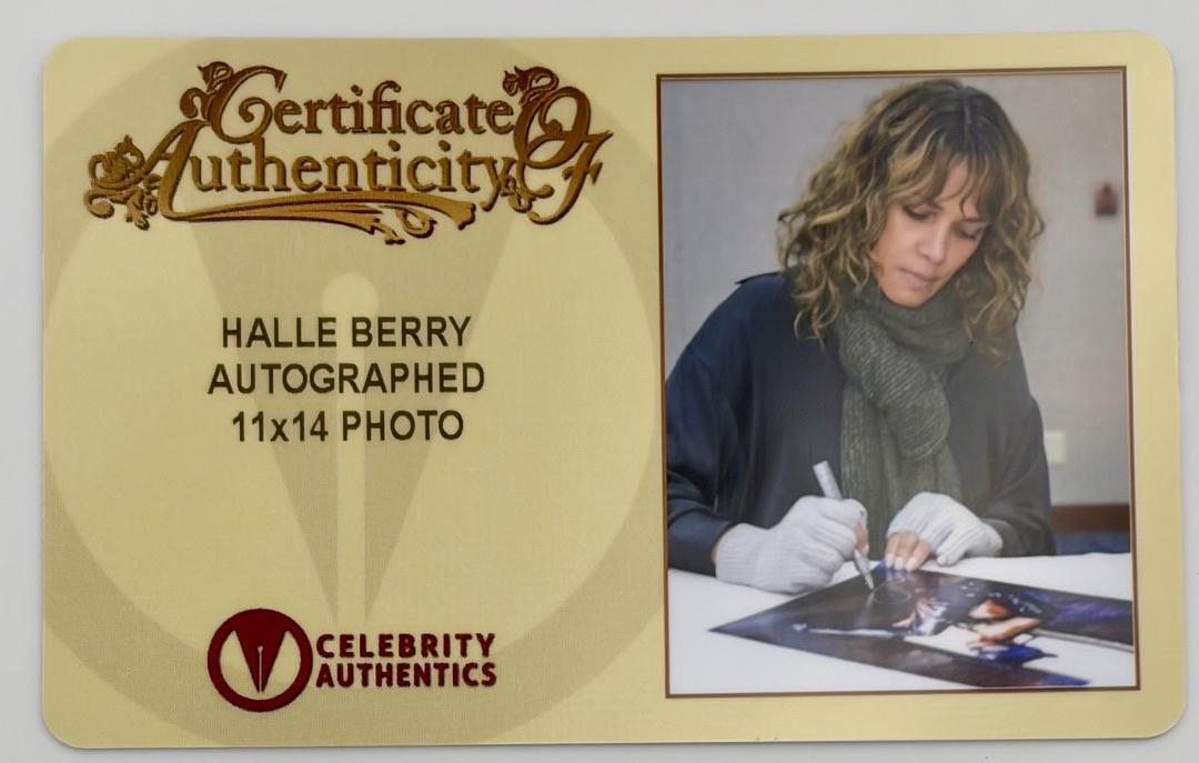 Halle Berry signed 11x14 (Catwoman) - Celebrity Authentics COA
