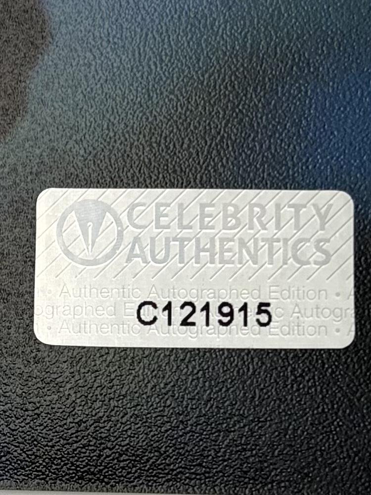 Val Kilmer Signed 8x10 Photo (Ghost in the Darkness) - Celebrity Authentics COA