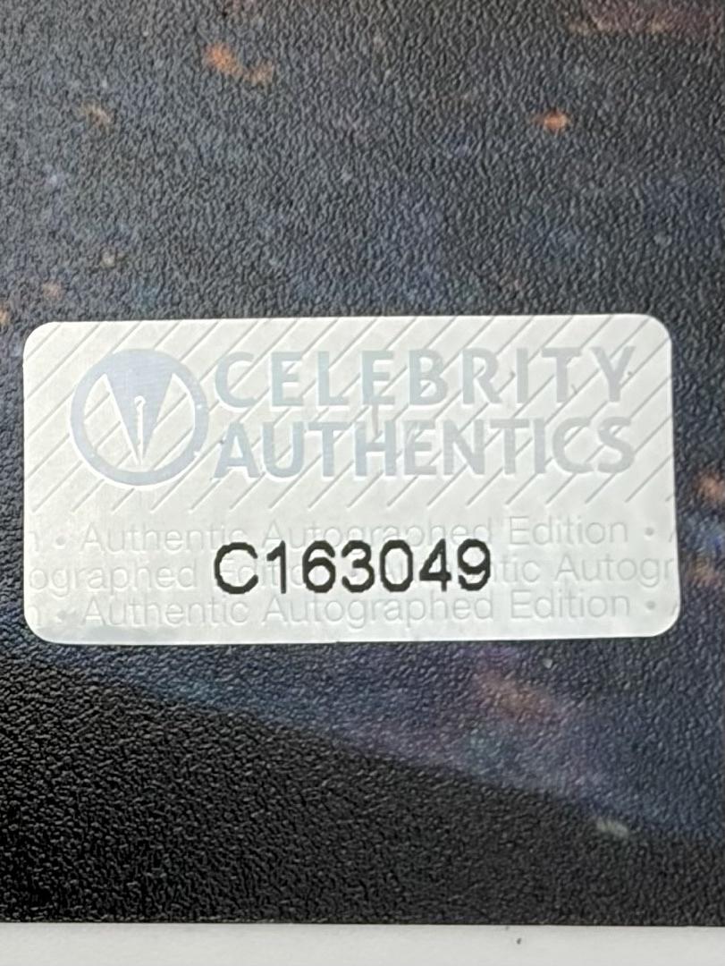 Halle Berry signed 11x14 (Catwoman) - Celebrity Authentics COA