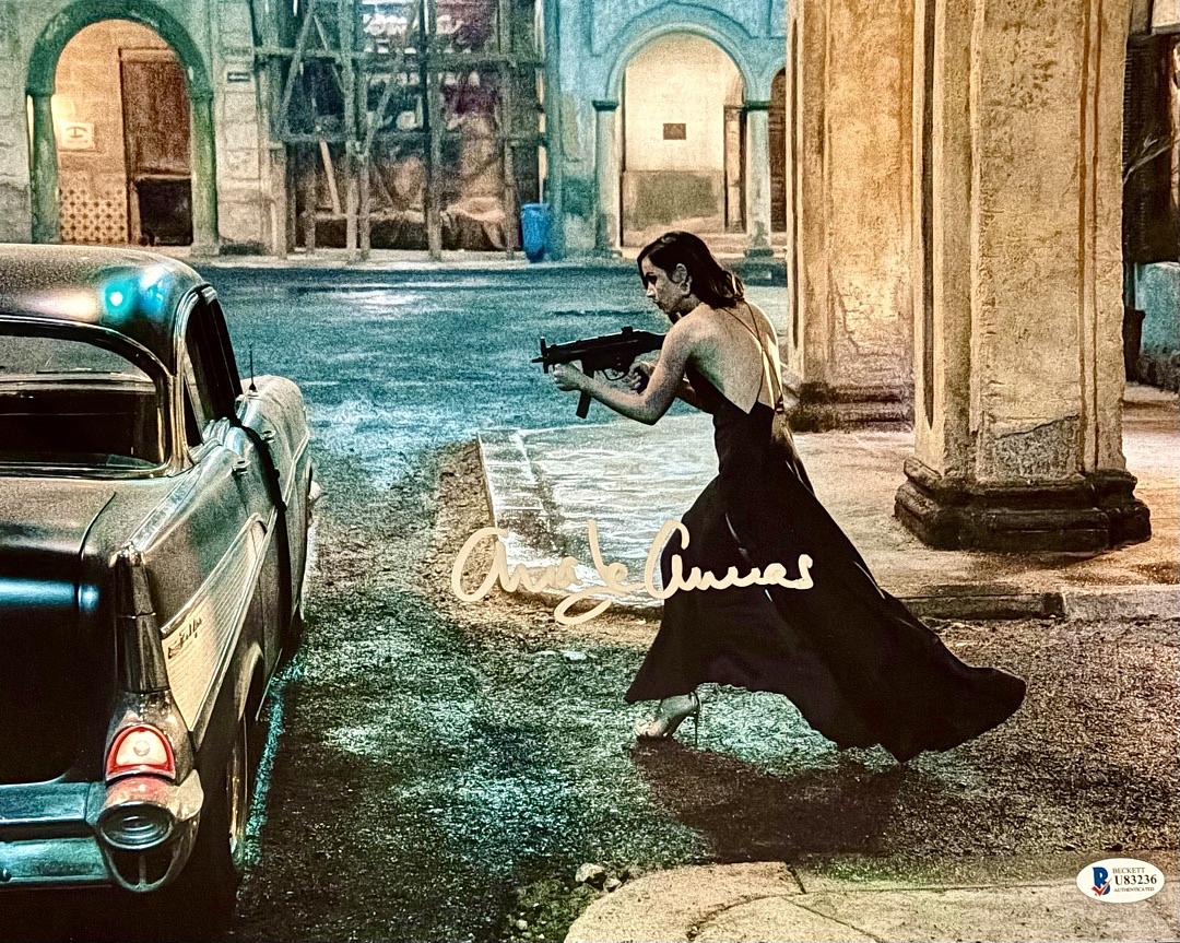 Ana De Armas sexy signed 11x14 (James Bond) - Beckett COA