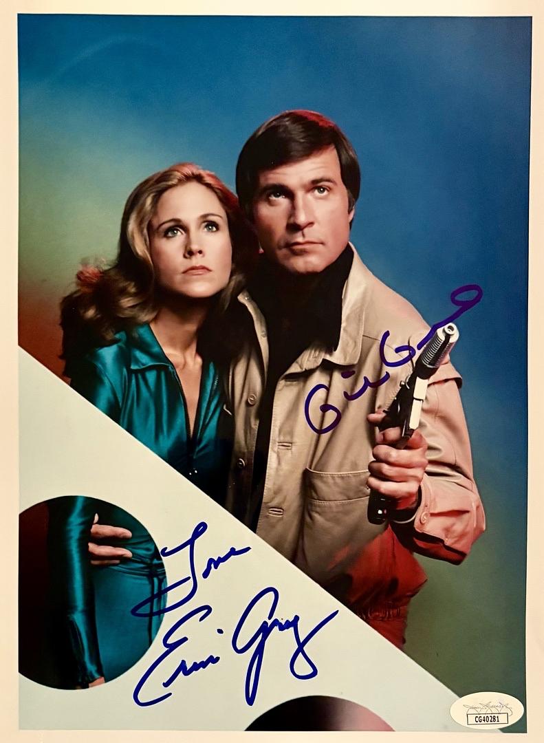 Gil Gerard and Erin Gray (Buck Rogers) signed 8x10 - JSA COA