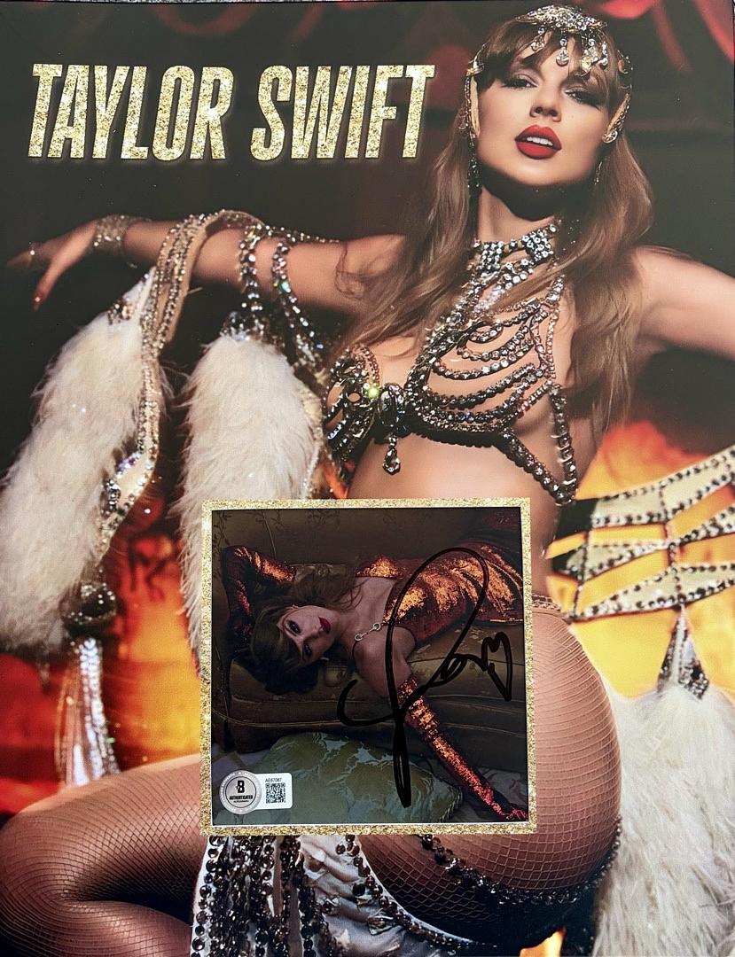 Taylor Swift matted, signed "Life of a Showgirl" CD Insert Photo 2 - Beckett COA
