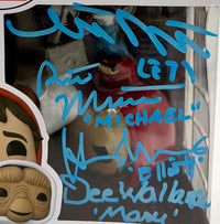 ET Cast signed Funko #1252 Henry Thomas Matthew DeMeritt Dee Wallace Stone Robert McNaughton - JSA COA