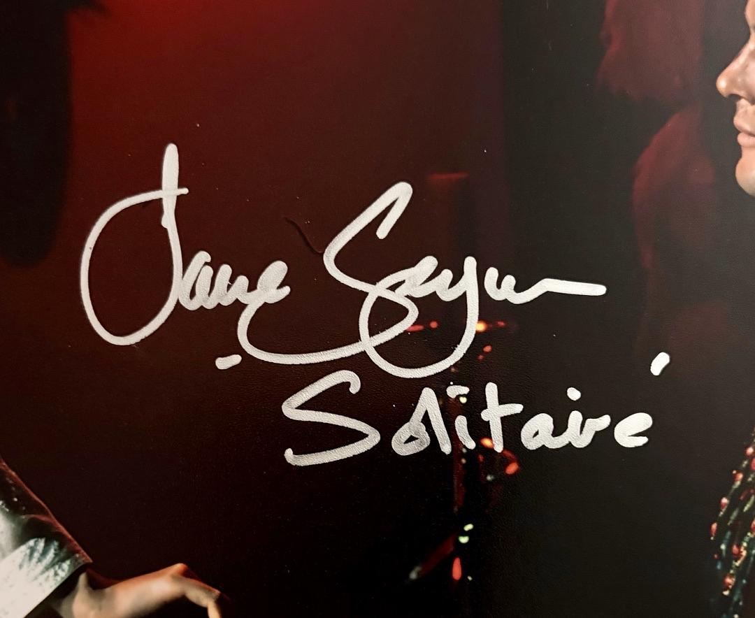 Jane Seymour Signed 8x10 Photo (James Bond) - Beckett