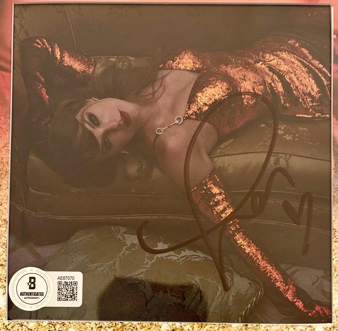 Taylor Swift matted, signed "Life of a Showgirl" CD Insert Photo 2 - Beckett COA
