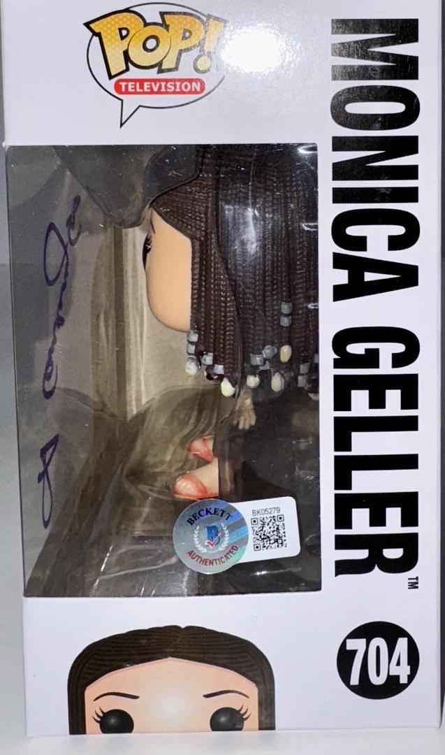Courtney Cox Signed Funko Pop #704 "Monica Geller" Friends (Purple Ink) *RARE* - Beckett COA