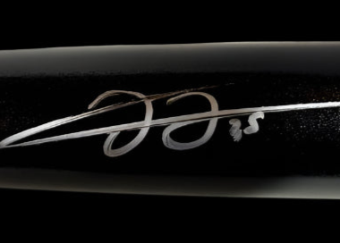 Frank Thomas Autographed Black Louisville Slugger Baseball Bat  w/ Schwartz COA