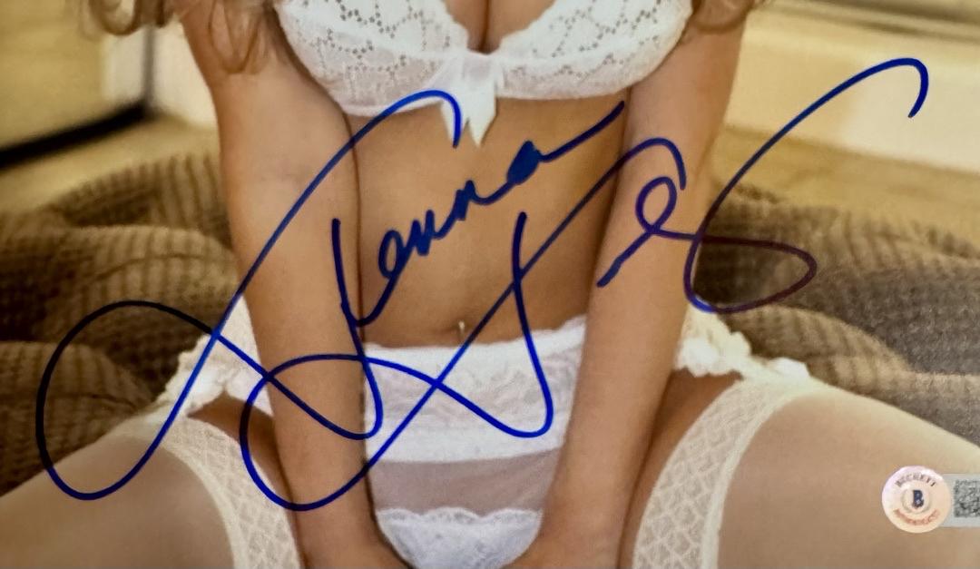 Jenna Jameson Signed 11x14 Photo - Beckett COA #02