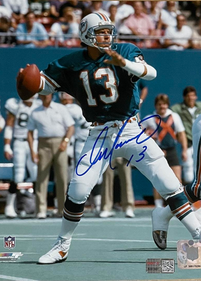Dan Marino Signed 8x10 Photo Miami Dolphins - Tri-Star COA