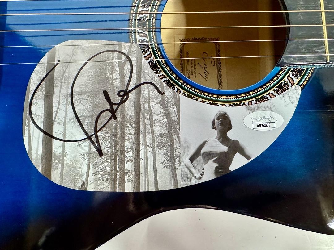 Taylor Swift Signed Black/Blue Guitar JSA COA #01