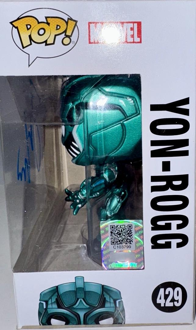 Jude Law Signed Funko Pop #429 "Yon-Rogg" (Captain Marvel) - Official Pix