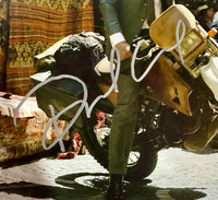Daniel Craig Signed 8x10 Photo (James Bond) - Beckett COA #01