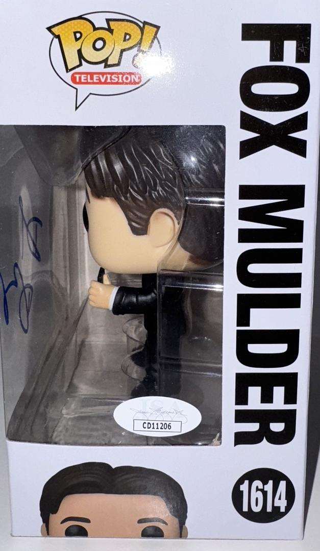 David Duchovny Signed Funko Pop #1614 "Fox Mulder" X-Files (Blue Ink) - JSA COA #04