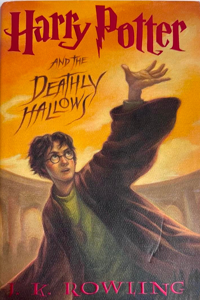 Daniel Radcliffe Autographed Book Deathly Hallows -  Beckett COA