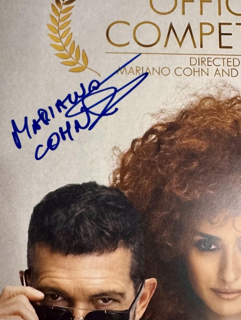 Antonio Banderas, Penelope Cruz, Mariano Cohn, Gaston Duprat, Signed 11x17 Photo (Official Competition) *RARE* - ACOA