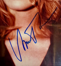 Uma Thurman Signed 8x10 Photo - Beckett COA