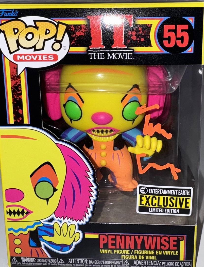Tim Curry Signed Funko Pop #55 "Pennywise" (IT) Entertainment Earth Exclusive - Beckett COA #03