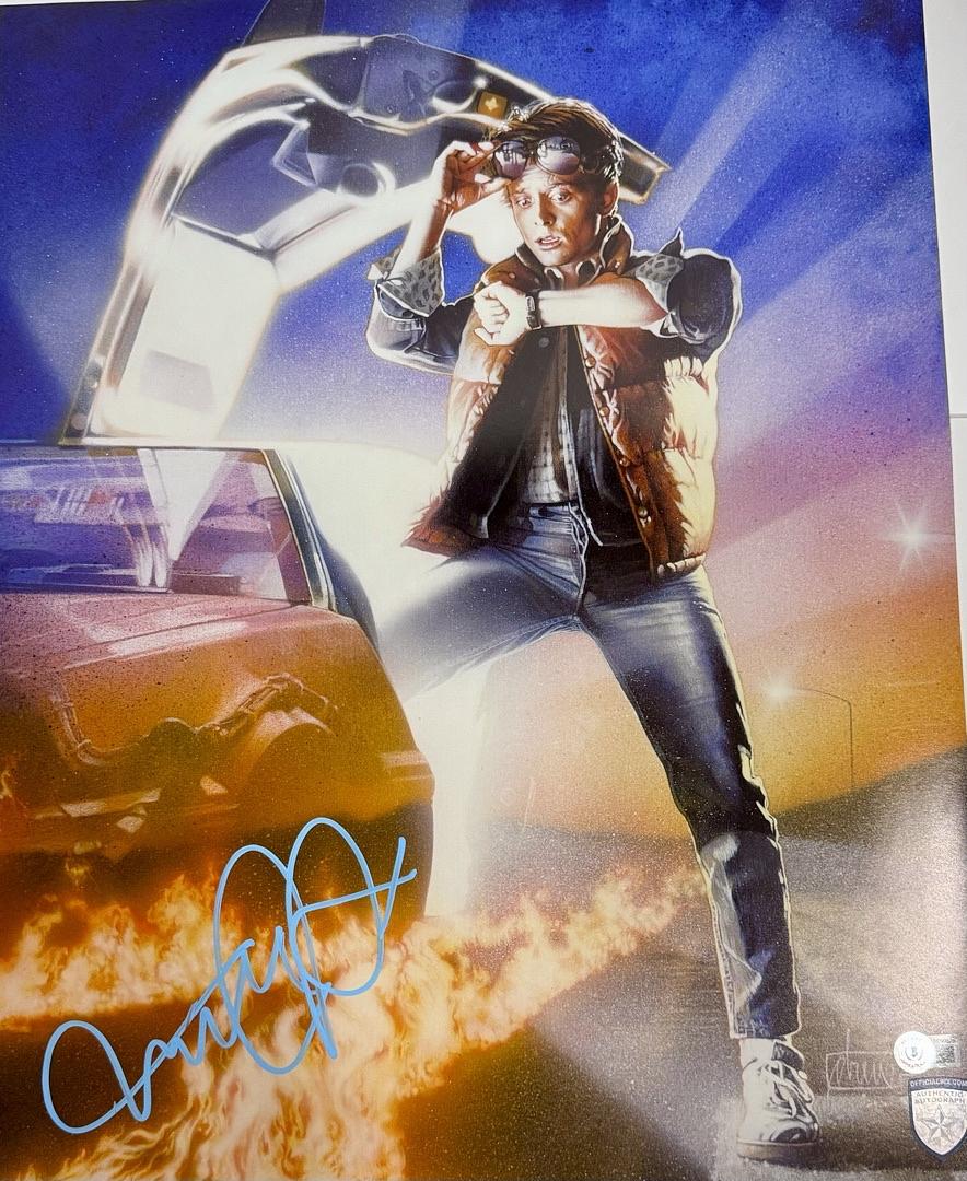 Michael J. Fox Signed 16x20 Photo (Back To The Future) - Beckett/Official Pix COA