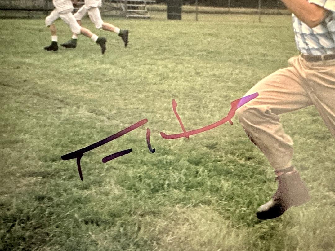Tom Hanks Signed 11x14 Photo (Forrest Gump) - PSA COA