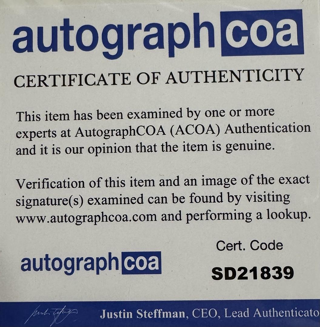 Emilia Clarke Signed 8x10 Photo (Game Of Thrones) - ACOA