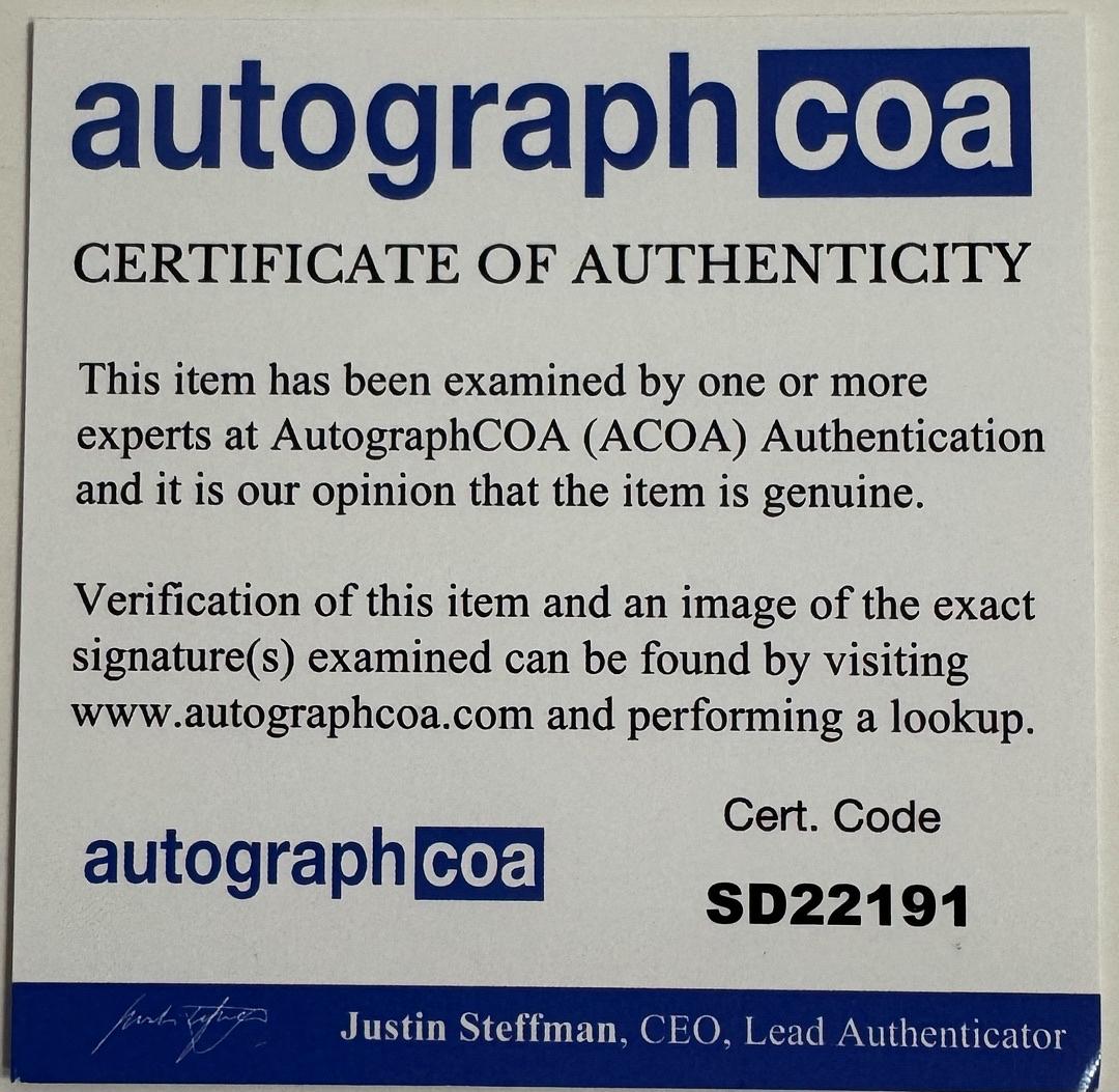 Uma Thurman Signed 8x10 Photo (Pulp Fiction) - ACOA