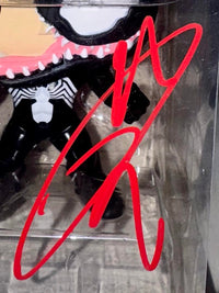 Tom Hardy Venom Signed Funko Pop #363 "Venom" Marvel - Beckett COA