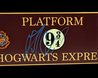 Daniel Radcliffe Platform 9 3/4 lamp - Beckett COA