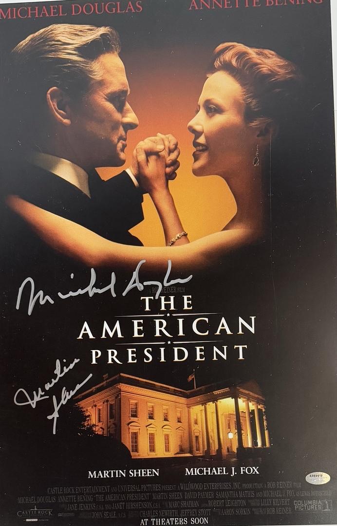 Michael Douglas & Martin Sheen Signed 11x17 Photo (The American President) - Schwartz / Beckett COA