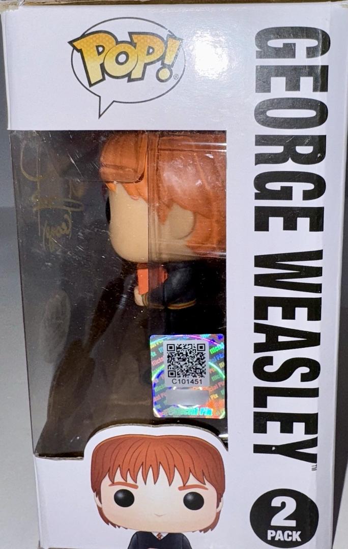 James Phelps, Oliver Phelps Signed Funko Pop "Fred & George Weasley" Harry Potter - Official Pix