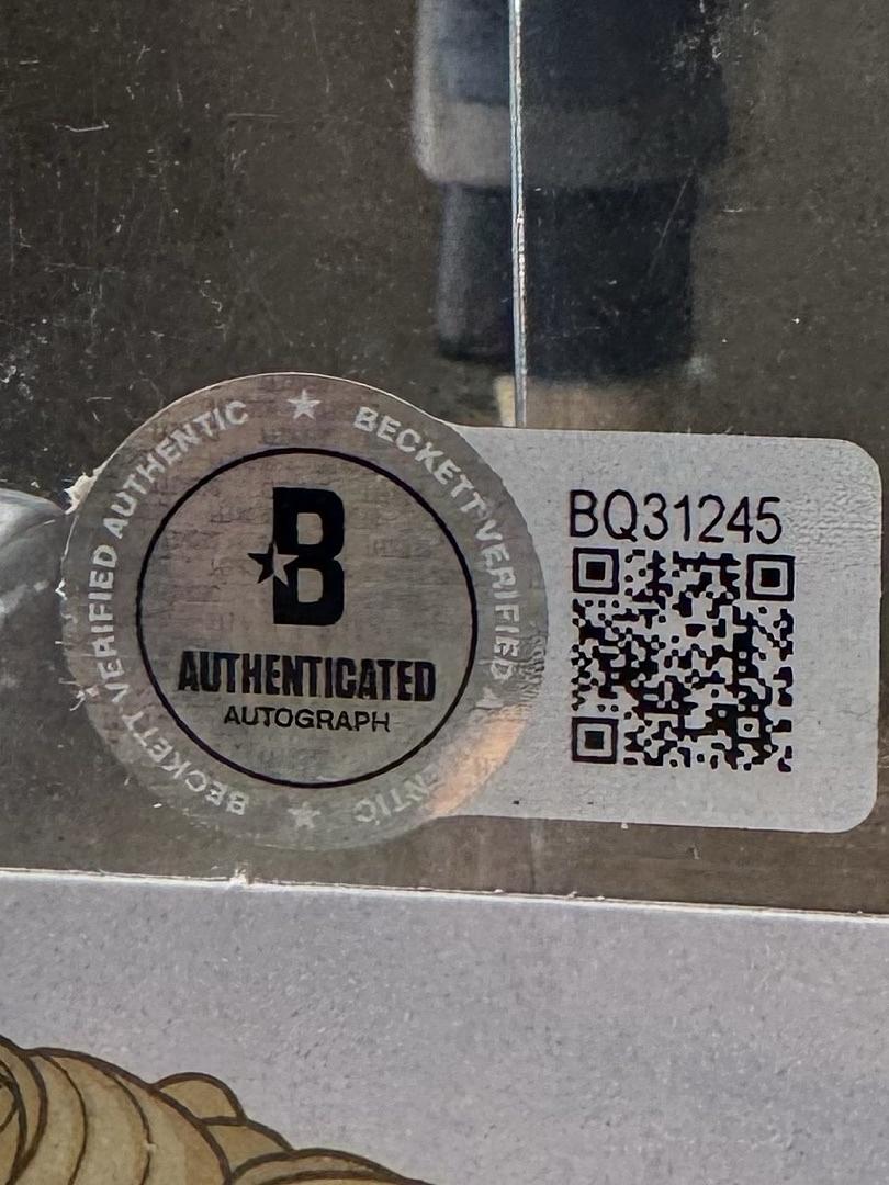 Kaley Cuoco Signed #780 Penny from Big Bang Theory Funko Pop - Beckett COA