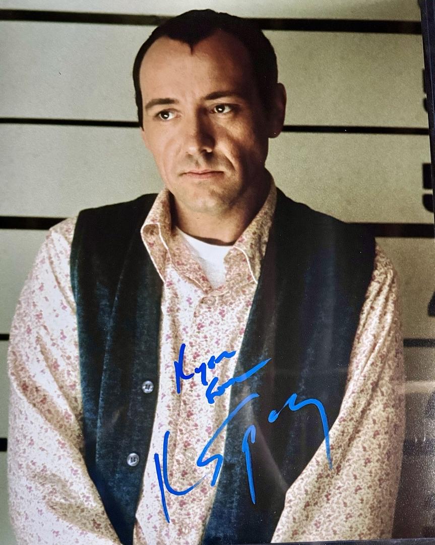 Kevin Spacey Signed 11x14 Photo (The Usual Suspects) w/Inscription - Everest COA
