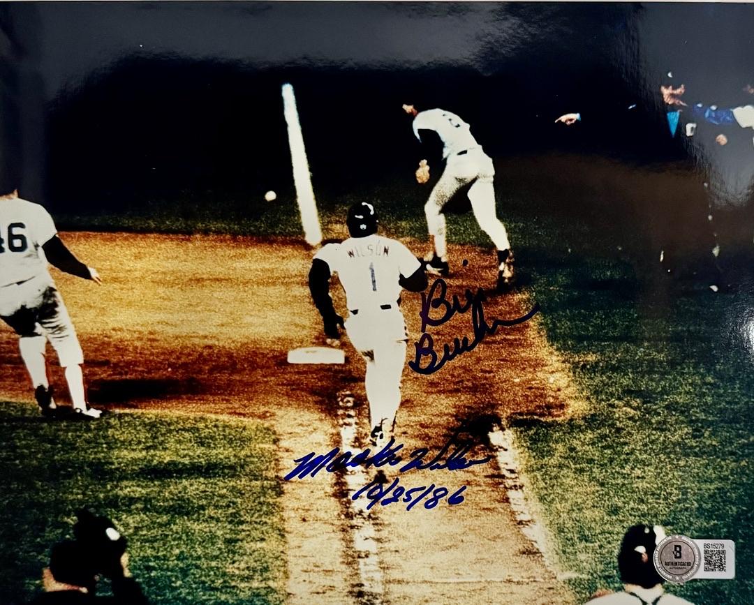 Bill Buckner & Mookie Wilson Signed 8x10 Photo (1986 World Series) - Beckett COA