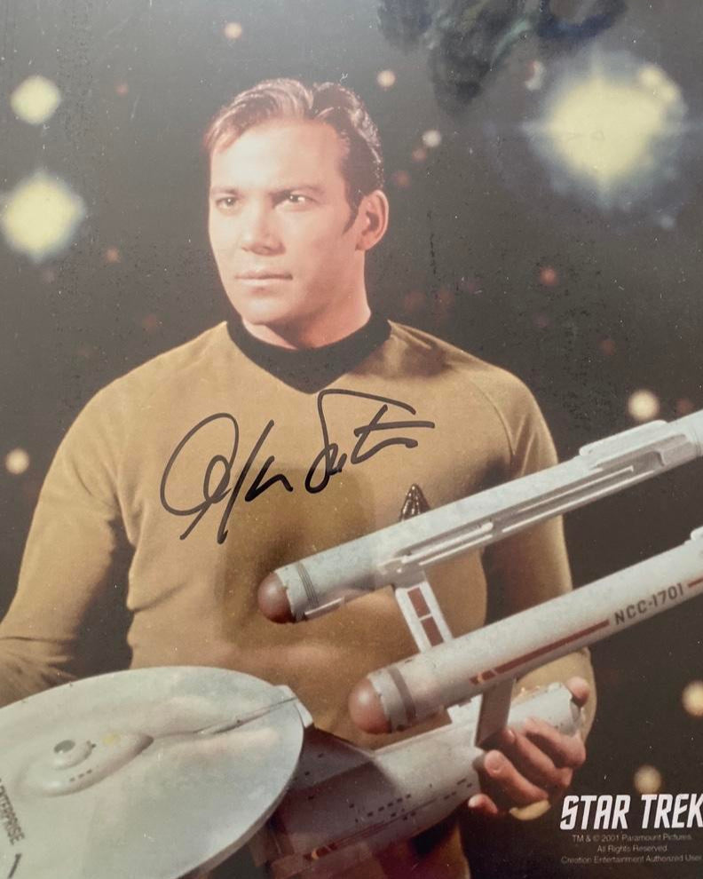 William Shatner Signed 8x10 Photo (Star Trek) - JSA COA #02