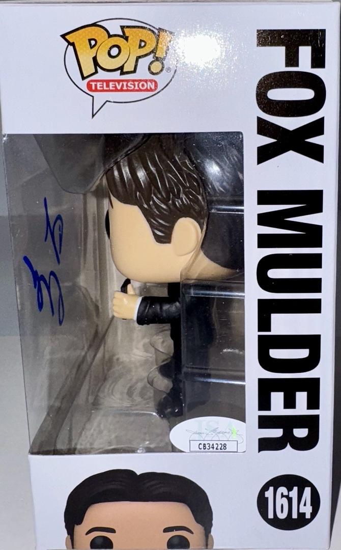 David Duchovny Signed Funko Pop #1614 "Fox Mulder" X-Files (Blue Ink) - JSA COA #02