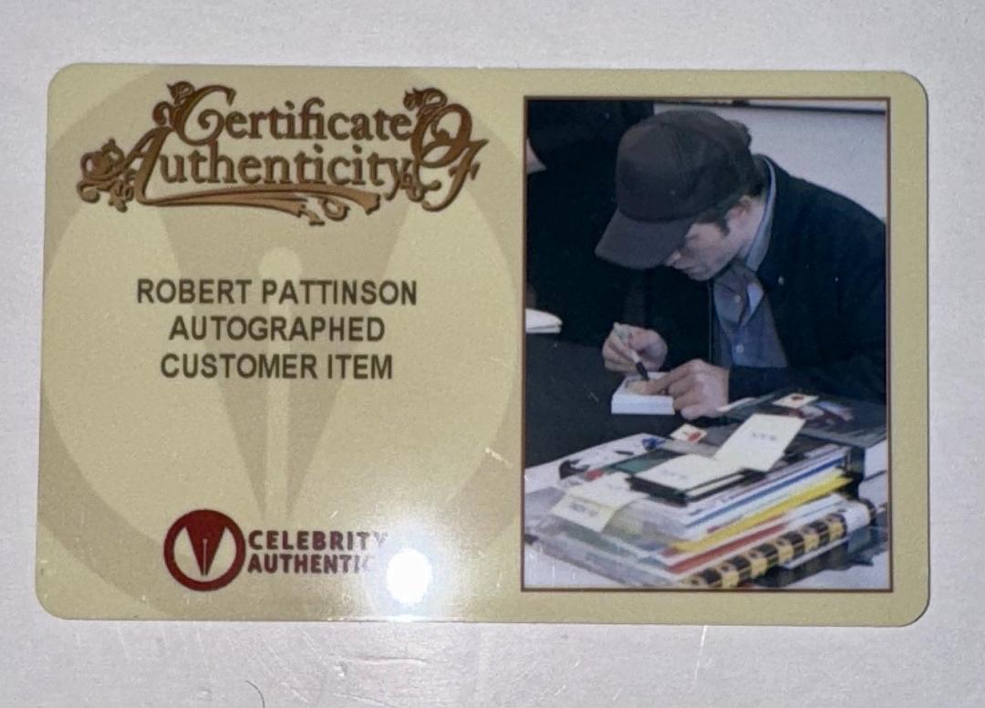 Robert Pattinson Signed Funko Pop #282 Deluxe Batman In Batmobile - Celebrity Authentics